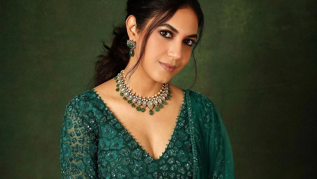 Ritu Varma: `கண்ணும் கண்ணும் கொள்ளையடித்தால்' ரிது வர்மாவின் லேட்டஸ்ட் க்ளிக்ஸ்!