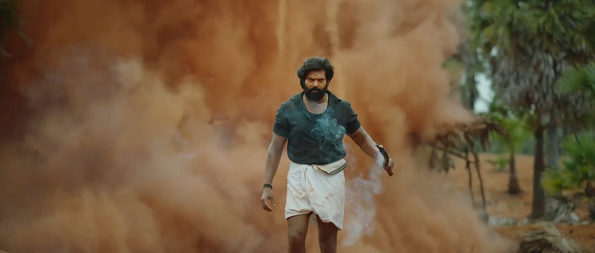 விகடன் விமர்சனம்