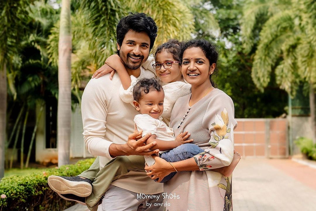 Sivakarthikeyan: சிவகார்த்திகேயனின் க்யூட்டான ஃபேமிலி போட்டோ ஆல்பம்!