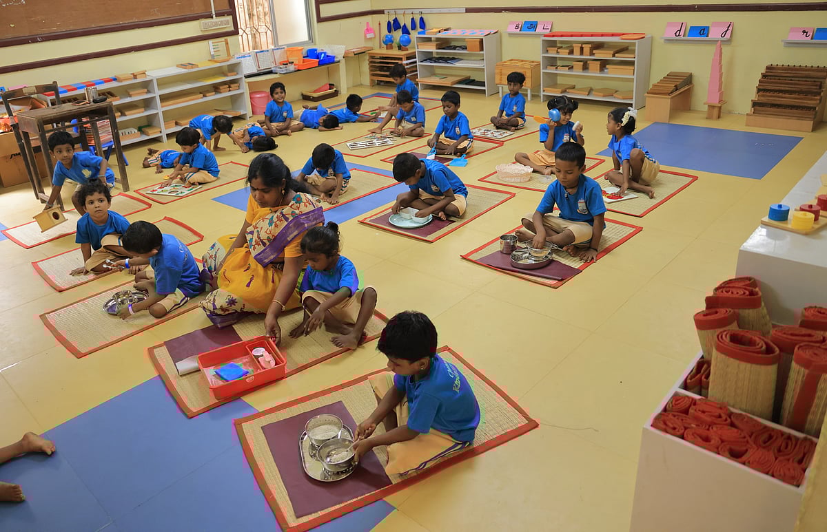 `மொபைல், வீடியோ கேம்ஸுக்கு அனுமதியில்லை!'- மாண்டிசொரி கல்வி முறை; சென்னையில் எங்கு படிக்கலாம்?