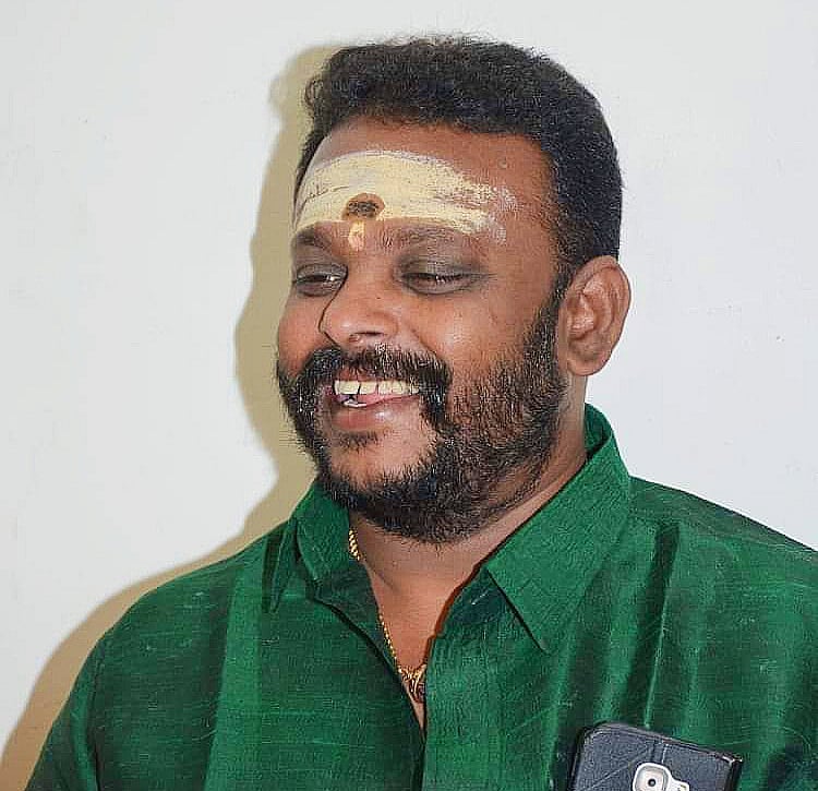 விருதுநகர் பஜாருக்குள் பழிக்குப்பழியாக நடந்த கொலை; 8 பேர் கொண்ட கும்பலின் வெறிச்செயல்- என்ன நடந்தது?