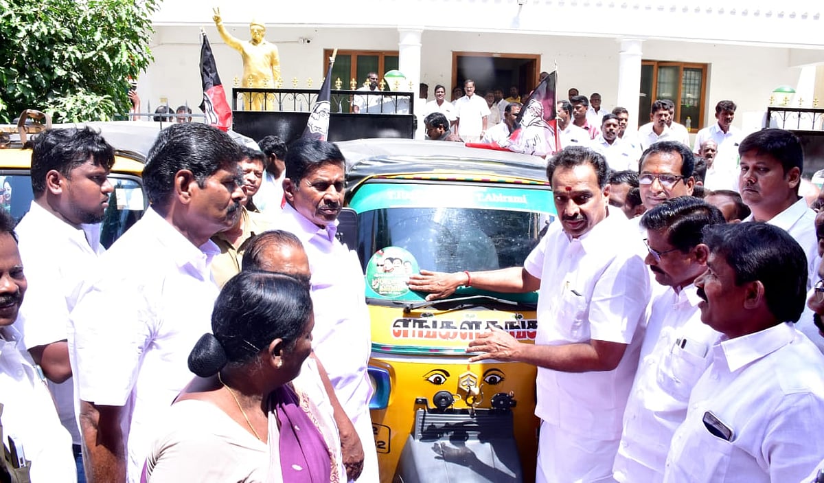 ``அரசுப் பேருந்துகளில் வரைமுறைகளை மீறி விளம்பரங்கள் செய்யப்படுகிறது!