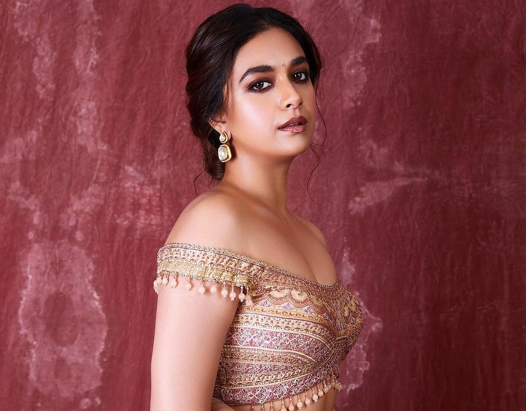 பாலிவுட்டில் கால்பதிக்கும் கீர்த்தி சுரேஷ்! `தெறி' படத்தின் இந்தி ரீமேக்கா? -வெளியான தகவல் என்ன?   