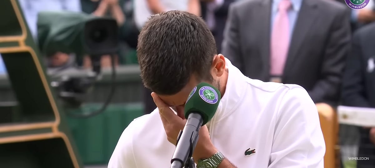 Djokovic: `என் மகன் இன்னமும் சிரித்துக்கொண்டிருக்கிறான்!' - தோல்விக்குப் பின் ஜோக்கோவிச் கண்ணீர்