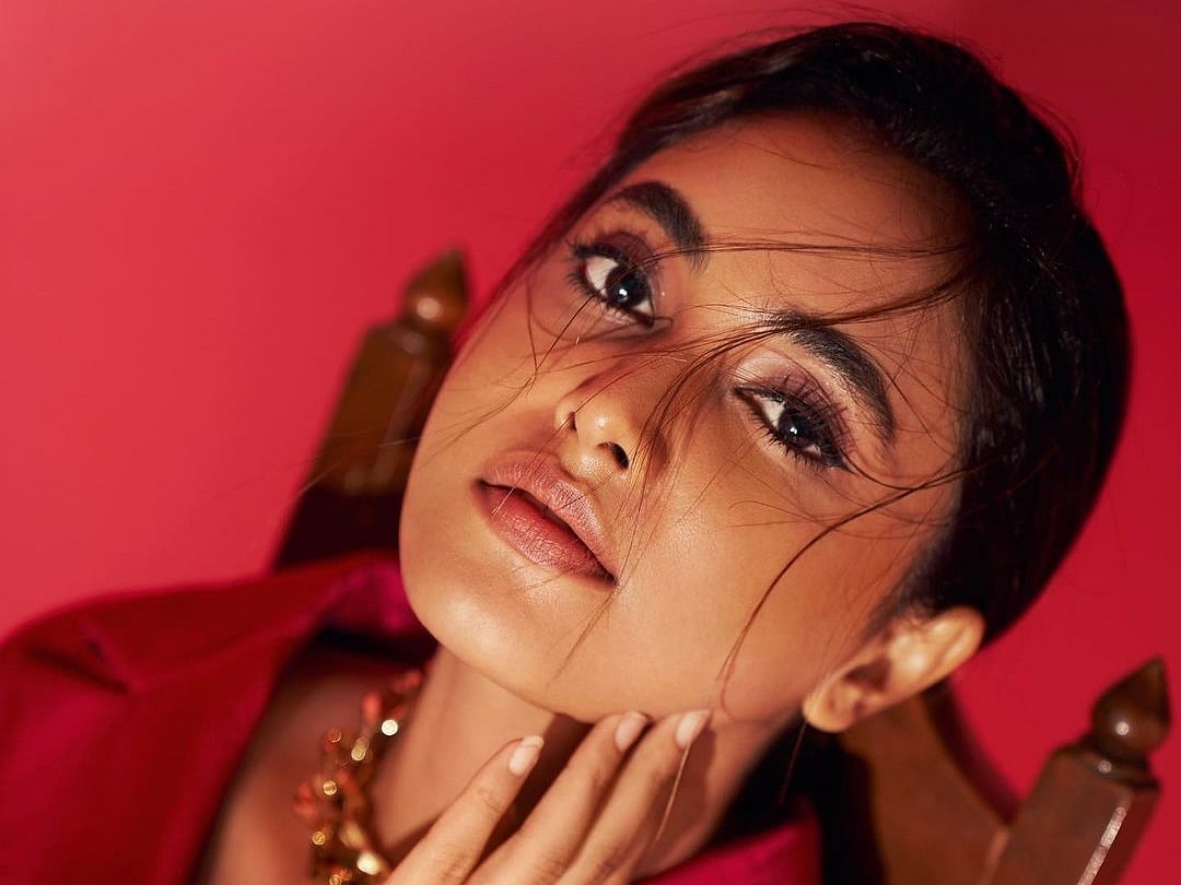 Priyanka Mohan: கேப்டன் மில்லர் நாயகி பிரியங்கா மோகனின் லேட்டஸ்ட் க்ளிக்ஸ் | Photo Album