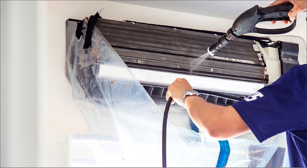 AC: ஏ.சி-யால் ஆபத்து நேராமல் இருக்க... இதையெல்லாம் நிச்சயம் செய்துவிடுங்கள்!