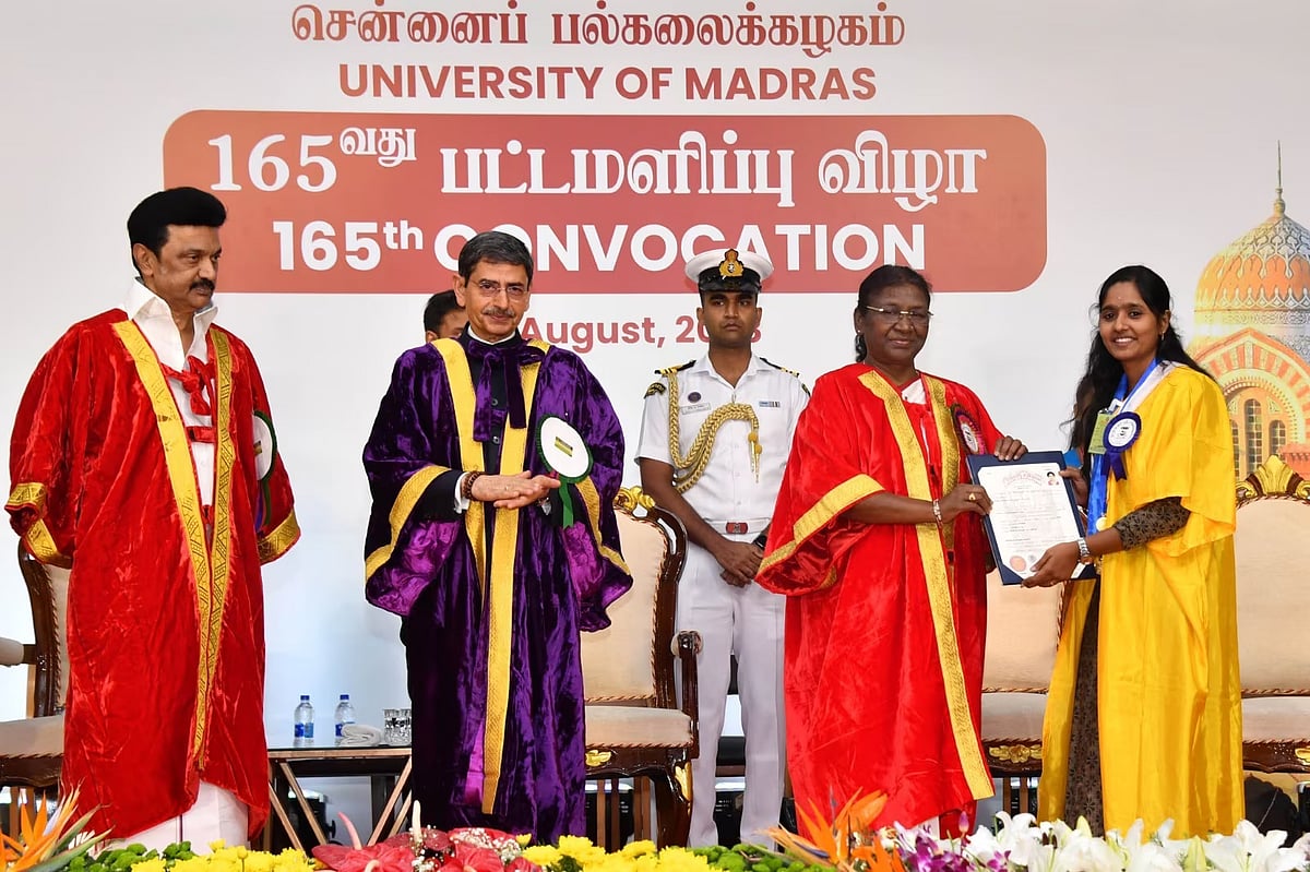 `நான் இங்கு படித்தவன்; உங்கள் சீனியராக கலந்து கொண்டுள்ளேன்' - பட்டமளிப்பு விழாவில் முதல்வர் ஸ்டாலின்