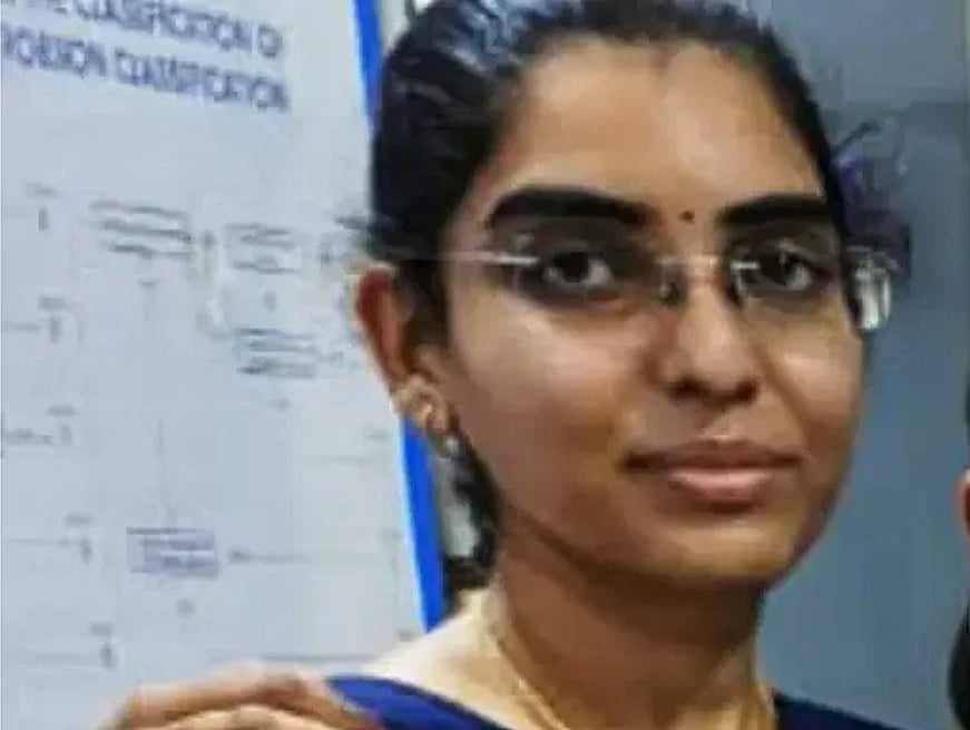 போபால்: மன அழுத்தம்; கர்ப்பிணி டாக்டர் மயக்க மருந்தை ஊசிமூலம் செலுத்தி தற்கொலை; என்ன நடந்தது?