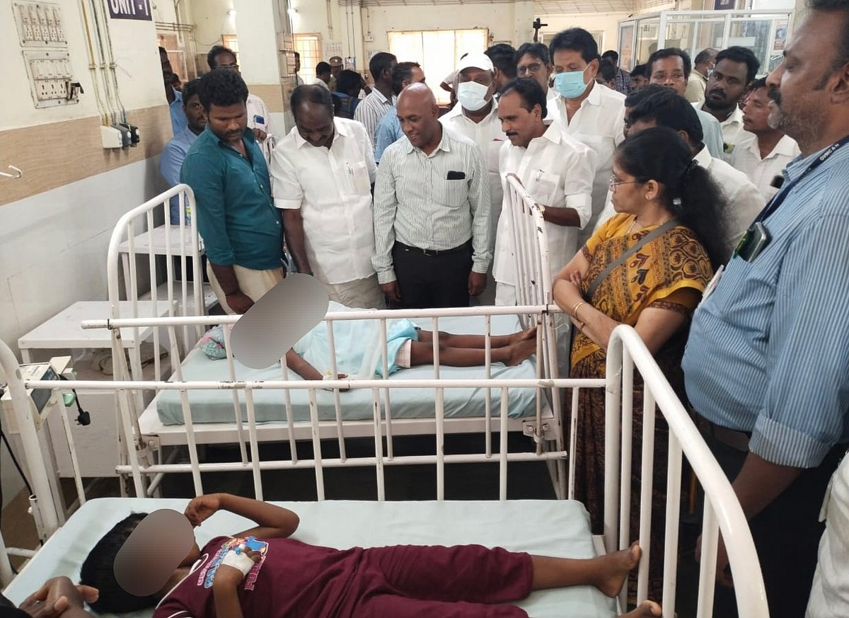 குல்ஃபி ஐஸ் சாப்பிட்ட சிறுவர்கள் உட்பட 94 பேருக்கு வாந்தி, மயக்கம்... விழுப்புரத்தில் பரபரப்பு!