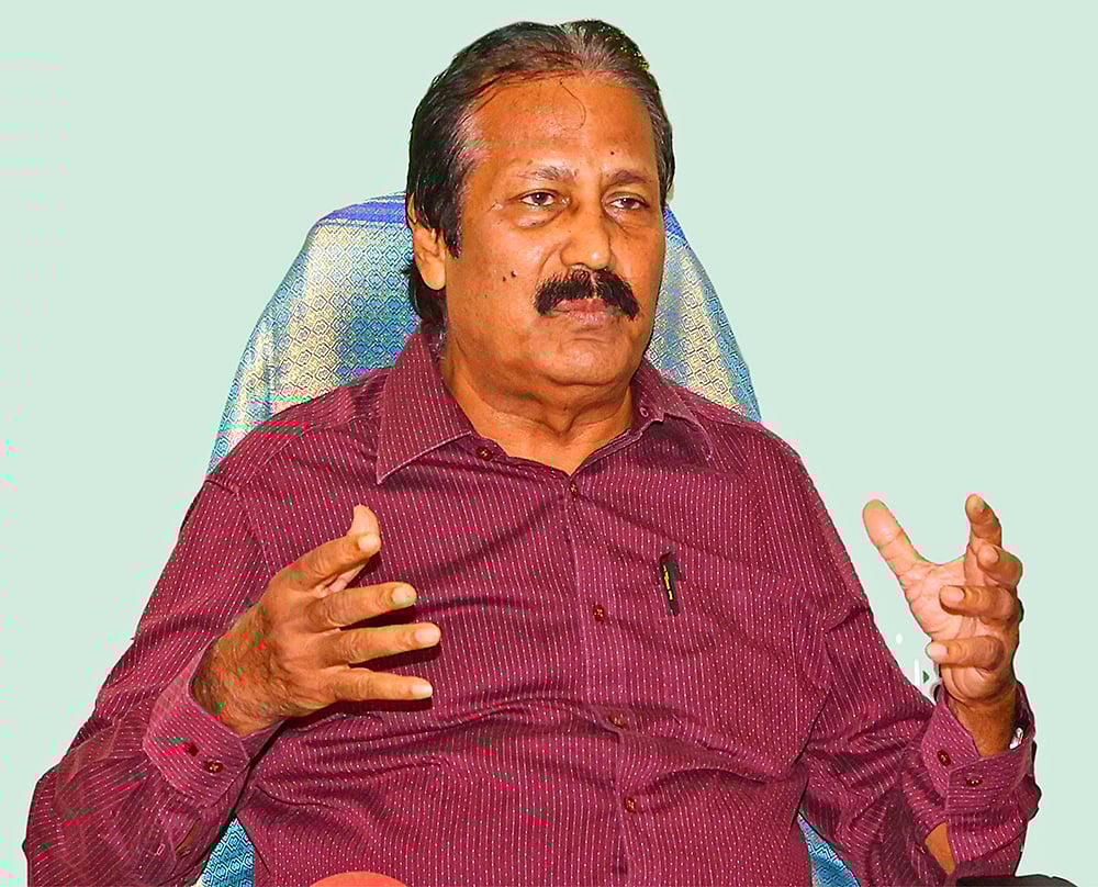 `சீமானின் சட்டவிரோத கள் இறக்கும் போராட்டத்தை தடை செய்ய காவல்துறை தவறியது ஏன்?’ - டாக்டர் கிருஷ்ணசாமி