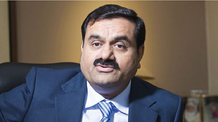 ராக்கெட் வேகத்தில் முன்னேறும் அதானி... 7 நாளில் ரூ.1833 கோடி  சொத்து மதிப்பு உயர்வு!