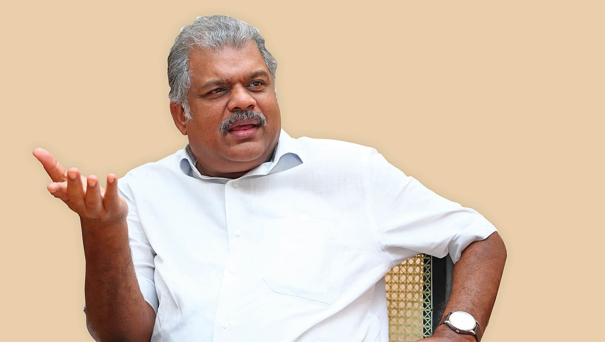 அதிமுக, பாஜக-வினரை சந்திக்கும் ஜி.கே.வாசன் - `தாமரை’யுடன் `இலை’யை இணைக்கும் வியூகமா?!