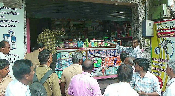 பரிந்துரைச்சீட்டு இல்லாமல் போதை மாத்திரைகள் விற்பனை; போலீஸில் சிக்கிய பல் மருத்துவர்; என்ன நடந்தது?