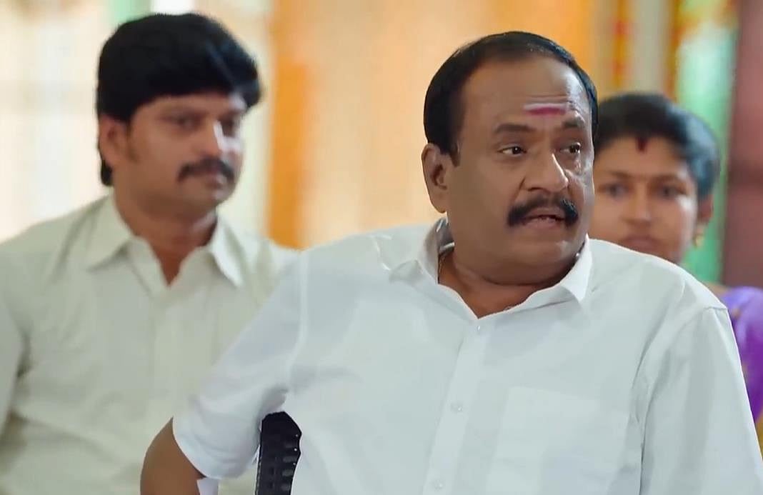 எதிர்நீச்சல்: மீண்டும் ஆதி குணசேகரன்?! ரசிகர்களுக்குக் காத்திருக்கும் புதிய சர்ப்ரைஸ்!