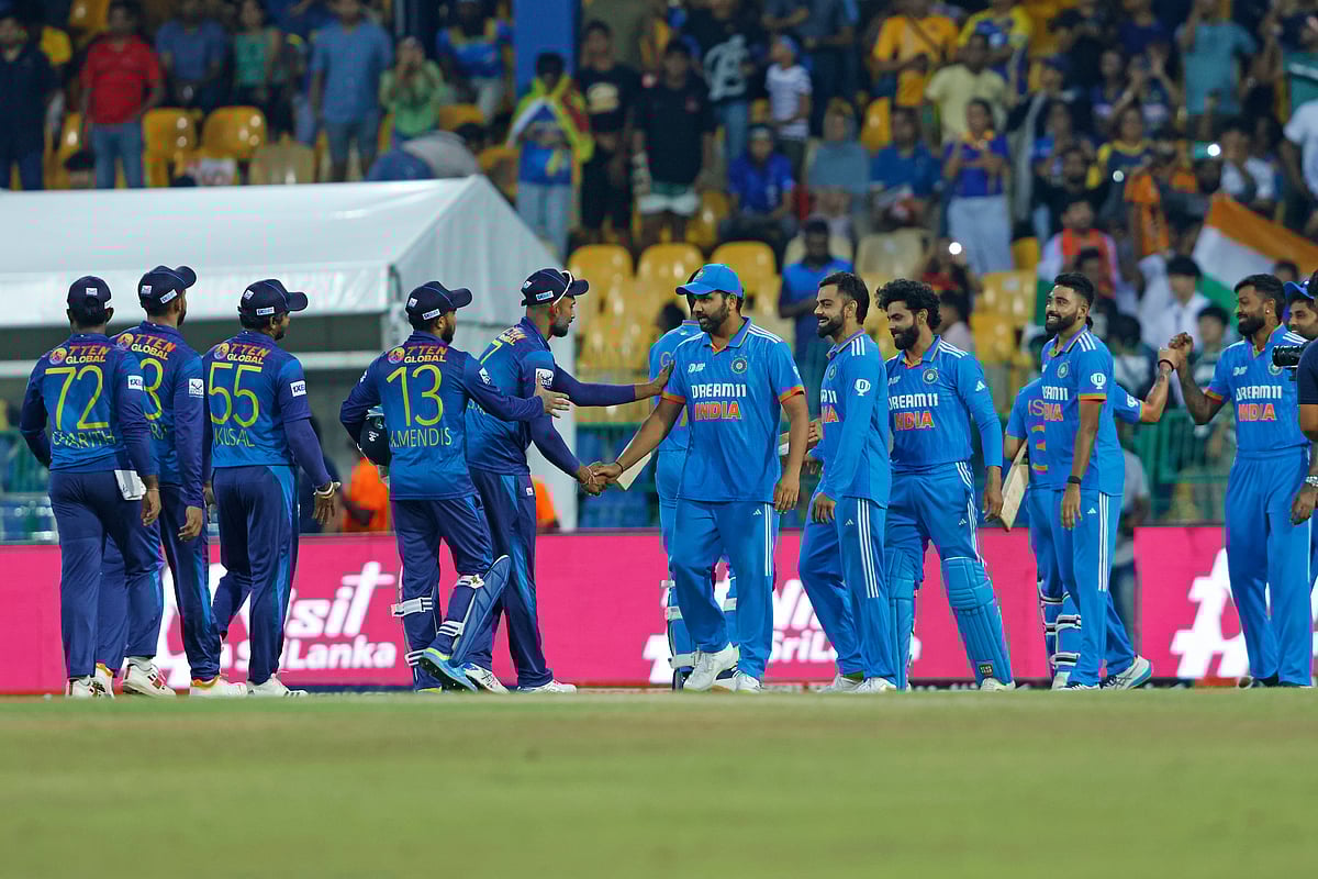SL Vs IND: `Avoid the Battle' எளிதாக  வென்ற இந்தியா; சிராஜ் நடத்திய ஸ்பெஷல் ஷோ!
