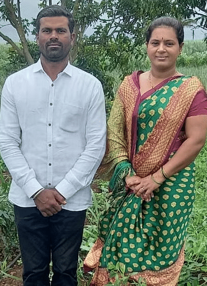 நிலக்கடலை, மிளகாய், கொத்தமல்லி, செவ்வந்தி... கரும்பிலும் ஊடுபயிர் சாகுபடி; அசத்தும் இளம் விவசாயி!