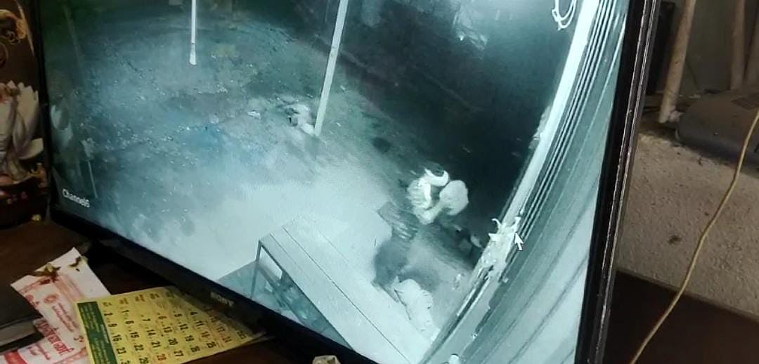 மனநலம் பாதிக்கப்பட்ட பெண் தலையில் கல்லைப் போட்டு, பாலியல் வன்கொடுமை, கொலை - திருப்பூரில் அதிர்ச்சி