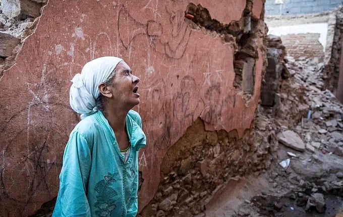 Morocco Earthquake: 2,000-ஐ கடந்த பலி எண்ணிக்கை; தொடரும் மீட்புப் பணிகள்... பேரழிவின் பெருங்கொடூரம்!