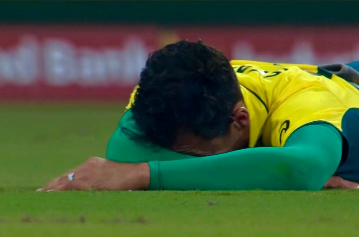 SA v AUS: கேட்ச் ட்ராப்கள், ரன் எடுக்காத பேட்டர்கள், சோடைபோகும் பௌலர்கள் - சொதப்பும் ஆஸ்திரேலியா!