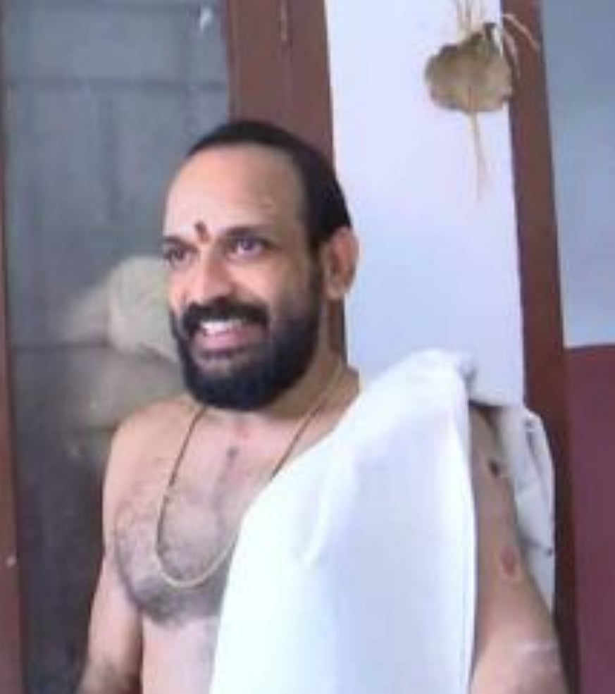 `11 முறை விண்ணப்பித்தேன்' பாறமேல்காவு அம்மன் முடிவுசெய்து சபரிமலைக்கு அனுப்பியுள்ளார் - பி.என்.மகேஷ்