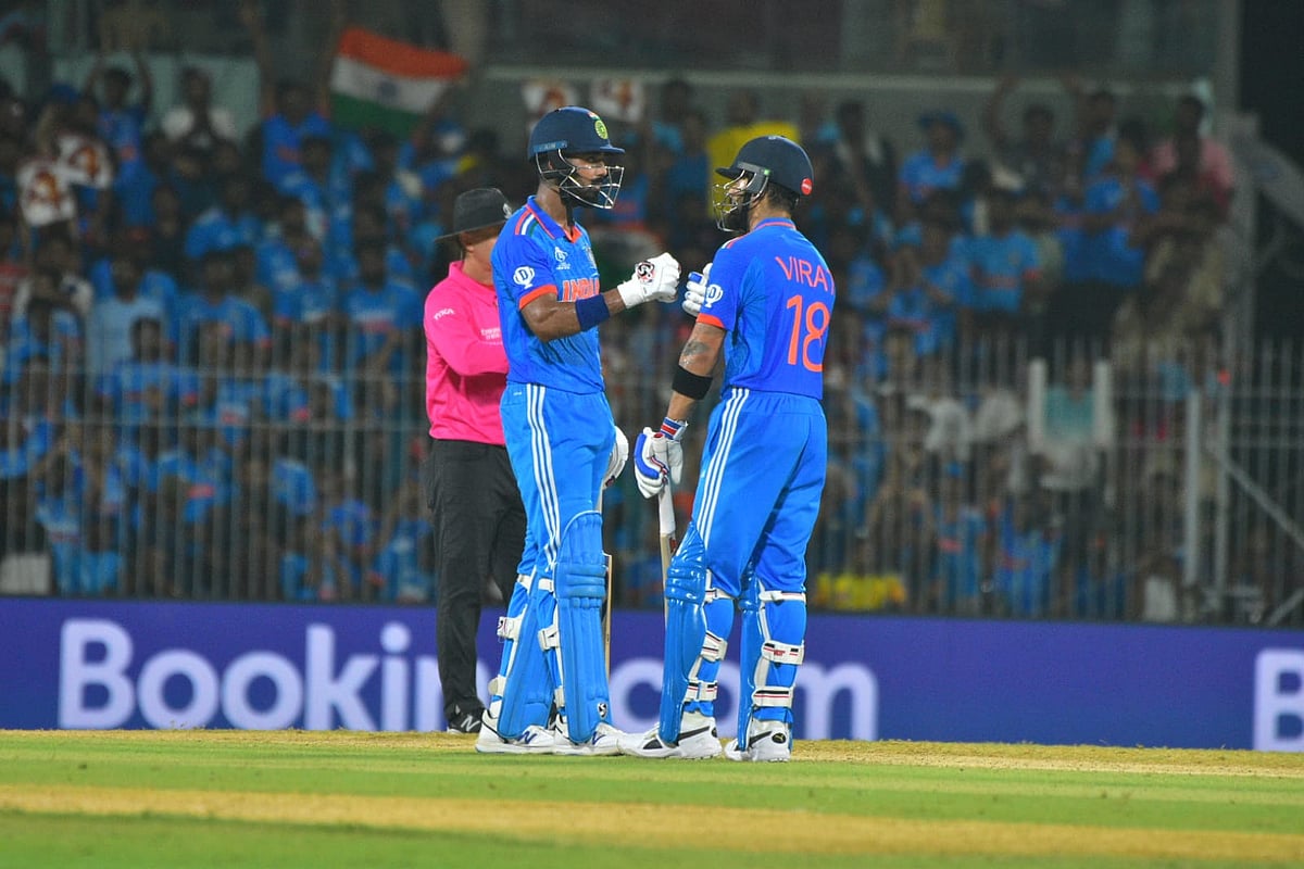 INDvAUS: `தலைவணங்கிய சேப்பாக்கம்!' - வரலாற்று சிறப்புமிக்க இன்னிங்ஸை ஆடிய கோலி - ராகுல்!