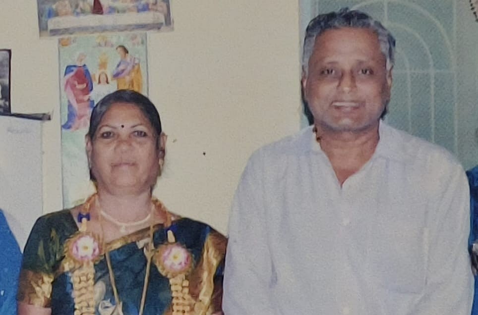 விழுப்புரம்: ஓய்வுபெற்ற தலைமையாசிரியர் தம்பதி மர்மமான முறையில் கொலை? - தீவிர விசாரணையில் போலீஸ்!