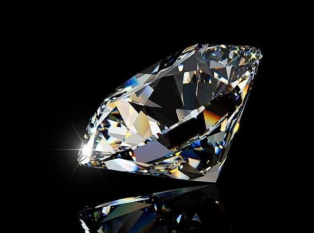 தங்கத்தை விடுங்க;  வைரம் விலை 70% குறைவு! இப்போது வாங்க சூப்பர் வாய்ப்பு!