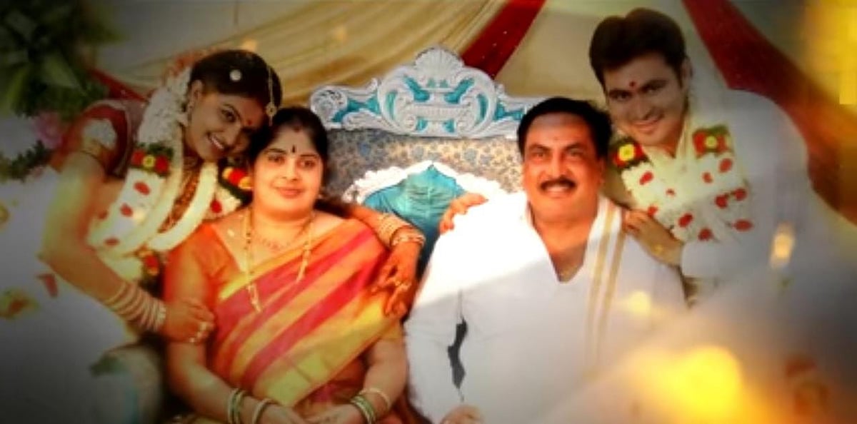 `பல நாட்கள் உடனிருந்து கவனித்த மகள்!' - ரச்சிதாவின் தந்தை திடீர் மரணம்