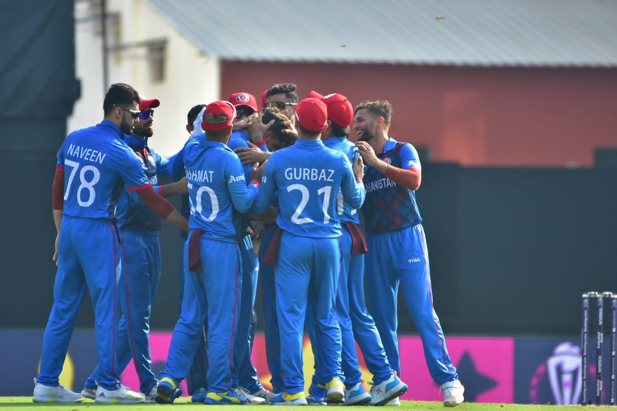 PAK v AFG: `ஸ்பின்னர்கள் வீசிய அந்த 38 ஓவர்கள்'- பாகிஸ்தானை வீழ்த்திய ஆஃப்கானிஸ்தானின் வியூகம்!