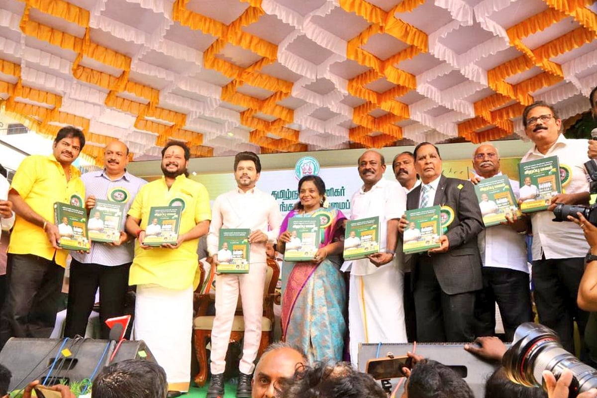 ``மக்களுக்கு மலிவு விலையில் மளிகைப் பொருள்களைத் தரலாமே!'' - வணிகர் சங்க விழாவில் தமிழிசை அறிவுரை!