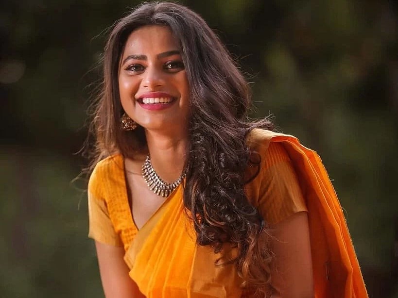 அன்பே வா: `வெறும் குட் பை மட்டுமல்ல' திருமணத்துக்காக தொடரிலிருந்து விலகும் டெல்னா