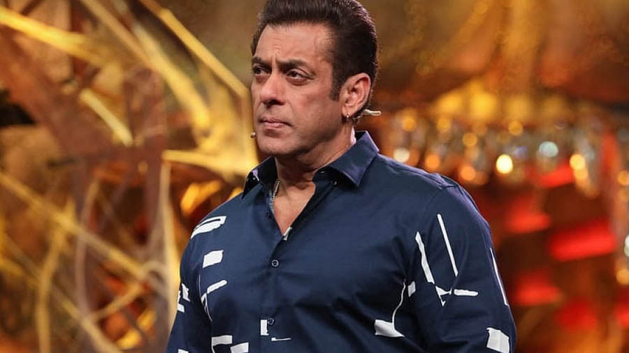 Salman Khan: "சல்மான் கானுக்கு கொலை மிரட்டல் விடுத்தது தவறு" - மன்னிப்பு  கேட்டு மீண்டும் மெசேஜ் | apology message says I made a mistake by sending  death threats to actor Salman Khan ...