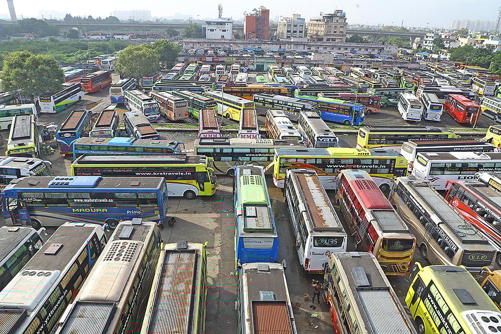 ஆம்னி பேருந்துகள்...  கிளாம்பாக்கமா? கோயம்பேடா? தொடரும் பிரச்னை!