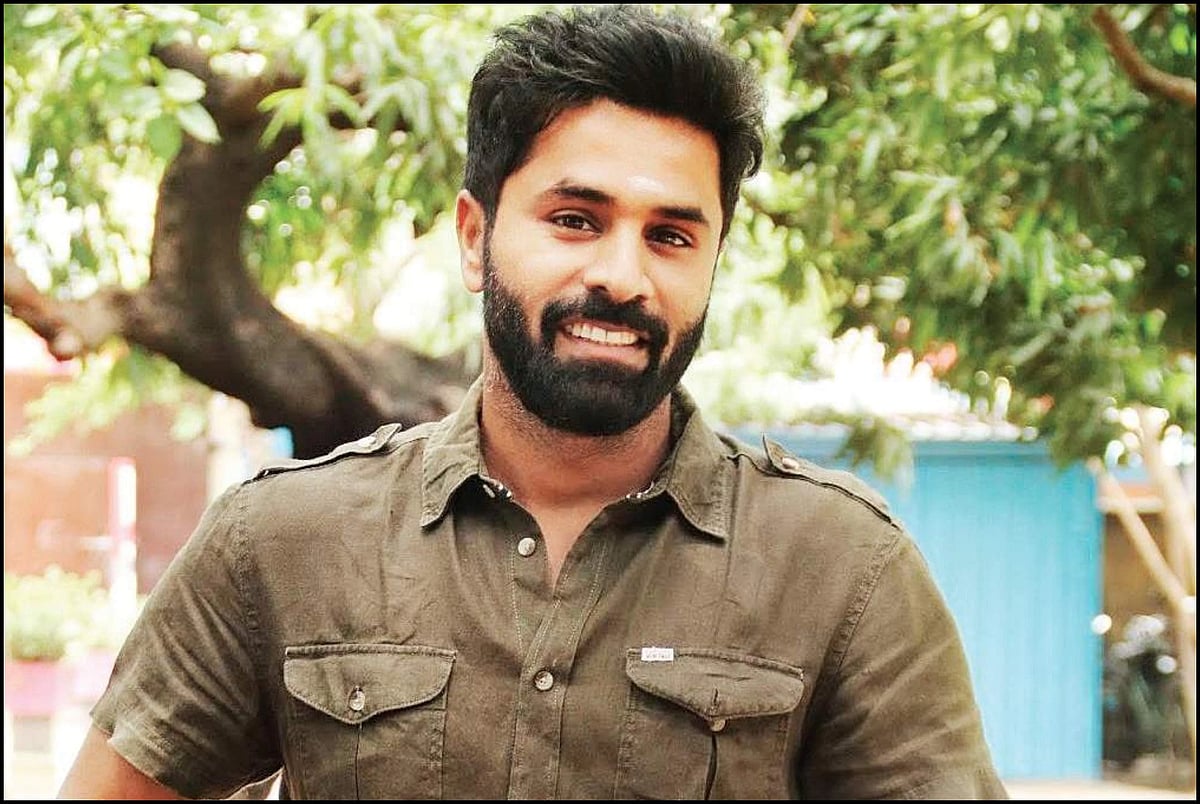 `மிரட்டுகிறார்..!' - நடிகர் பிரபு தேவாவின் சகோதரர்மீது போலீஸில் புகாரளித்த நபர்! - என்ன பிரச்னை?