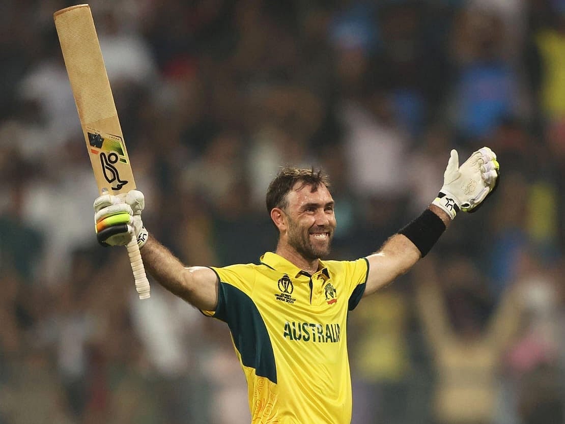 AUSvAFG: `ஒரே ஆள் சிங்கம் மாதிரி' - ஒற்றை காலில் ஆடி இரட்டை சதம்; அசாத்திய மேக்ஸ்வெல்!