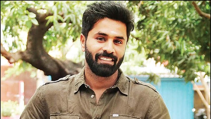 ”வீட்டைக் காலி பண்ணாததால மன உளைச்சலா இருக்கு!” - நாகேந்திர பிரசாத்