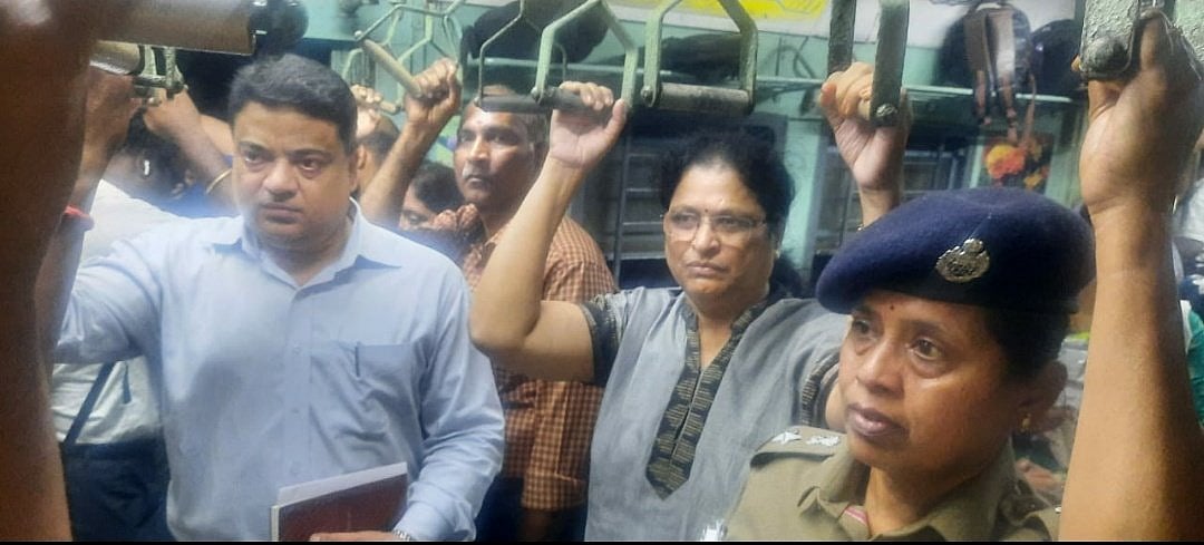 `ரூட்டு தல': ``வாழ்க்கை வீணாகும்; அடாவடி செய்தால் கைதுதான்!