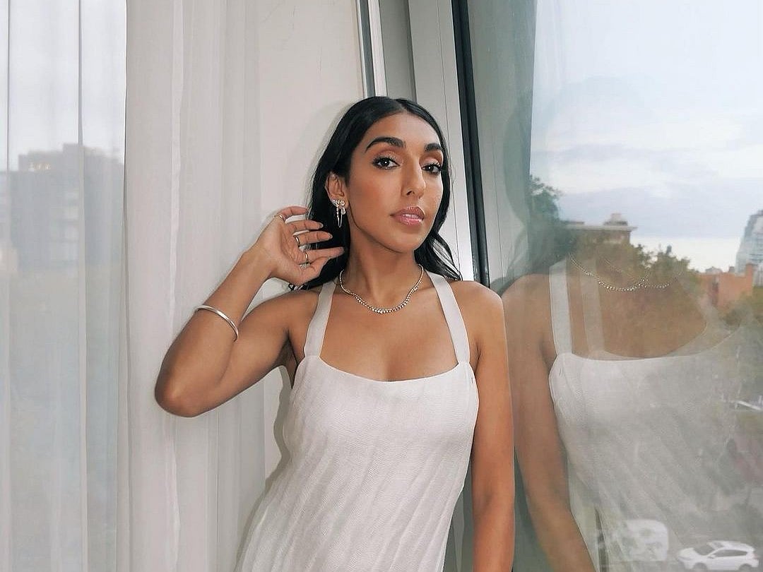 `தீபாவளி கொண்டாட்டம் வேண்டாம்'... வெள்ளை மாளிகை அழைப்பை நிராகரித்த கவிஞர் ரூபி கவுர்!