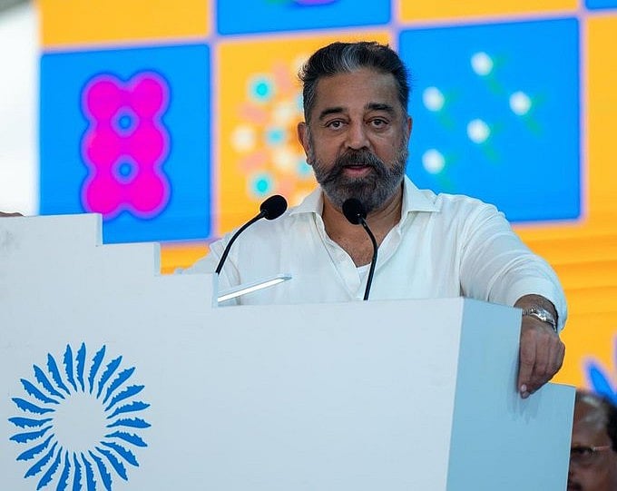 Kamal Haasan: `குஜராத் கொஞ்சம் தூரம், ஈரோடு கொஞ்சம் பக்கம்' - விகடன் மேடையில் கமல் 'பளிச்’ பதில்கள்