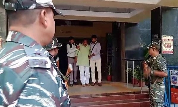 மேற்கு வங்கம்: ``நான் விரைவில் இறந்துவிடுவேன்!