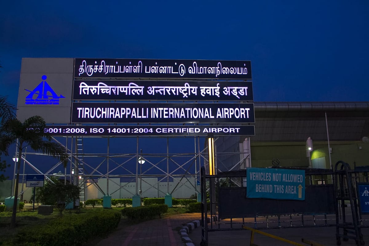 `549 கிராம் தங்கம்; 1 கிலோ கஞ்சா!’ - திருச்சி விமான நிலையத்தில் தொடர் கதையாகும் கடத்தல் சம்பவம்!