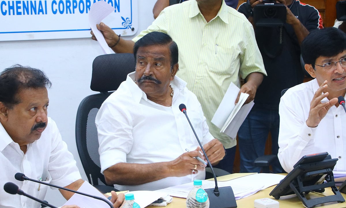 `ரூ.4,000 கோடி அல்ல, ரூ.5,166 கோடி, பணிகள் நிறைவடைந்தது ரூ.2,191 கோடி மட்டுமே'- கே.என்.நேரு விளக்கம்