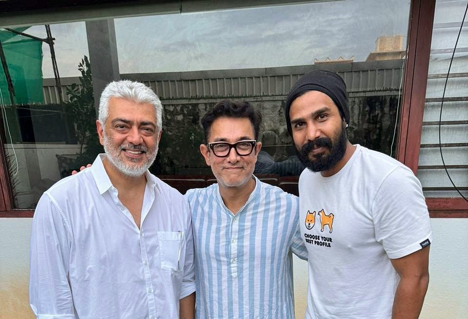Aamir Khan: தாயின் சிகிச்சைகாக சென்னை வந்த அமீர் கான்; வெள்ளத்தில் கவனமாக மீட்பு!