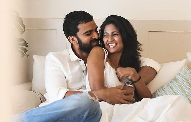 Ashok -Keerthi: `உயிரைத் தீண்டாதோ உன் வாசம்!' அசோக் செல்வன் - கீர்த்தி பாண்டியன் லேட்டஸ்ட் க்ளிக்ஸ்!