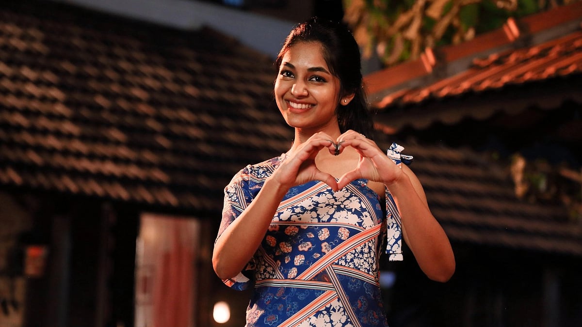 விஜய் - வெங்கட் பிரபு படத்தில் விஜய்யின் தங்கையாக நடிக்கிறாரா இவானா? `லவ் டுடே' நாயகியின் லைன் அப்!