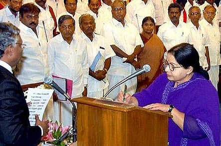 Vijayakanth: `பென்னாகரத்தில் தோற்றீர்களே..!' - சட்டமன்றத்தை அதிர வைத்த விஜயகாந்த்தின் இடிமுழக்கம்!