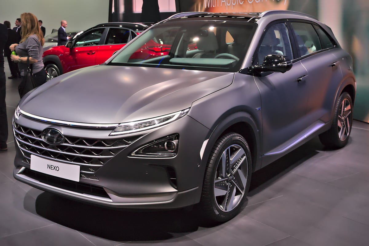 Hyundai Nexo: `EV -ஐ விட செம' ஹைட்ரஜன் கார்; 666 கி.மீ ஓடும்; இந்தியாவுக்கு வருமா?