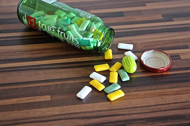 Happy Teeth: வாய் துர்நாற்றம் நீங்க சூயிங்கம் மெல்வது தீர்வாகுமா?