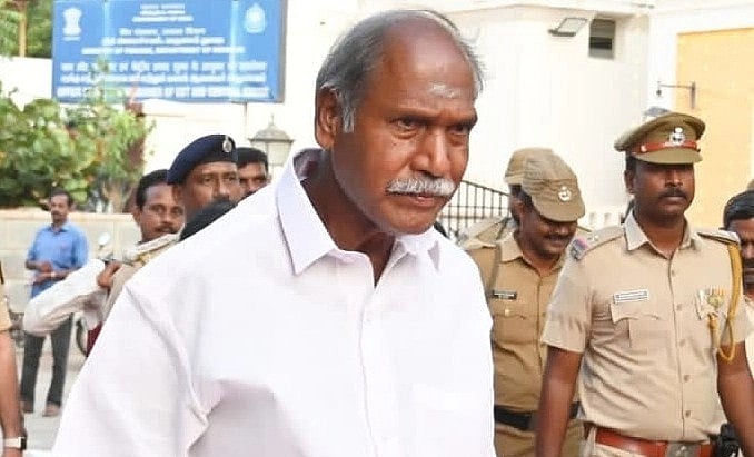 டோஸ் விட்ட அமித் ஷா; சரணடைந்த `லாட்டரி’ சார்லஸ் மார்ட்டின்! - அரசியல் ஆட்டத்தை துவக்கிய ரங்கசாமி!