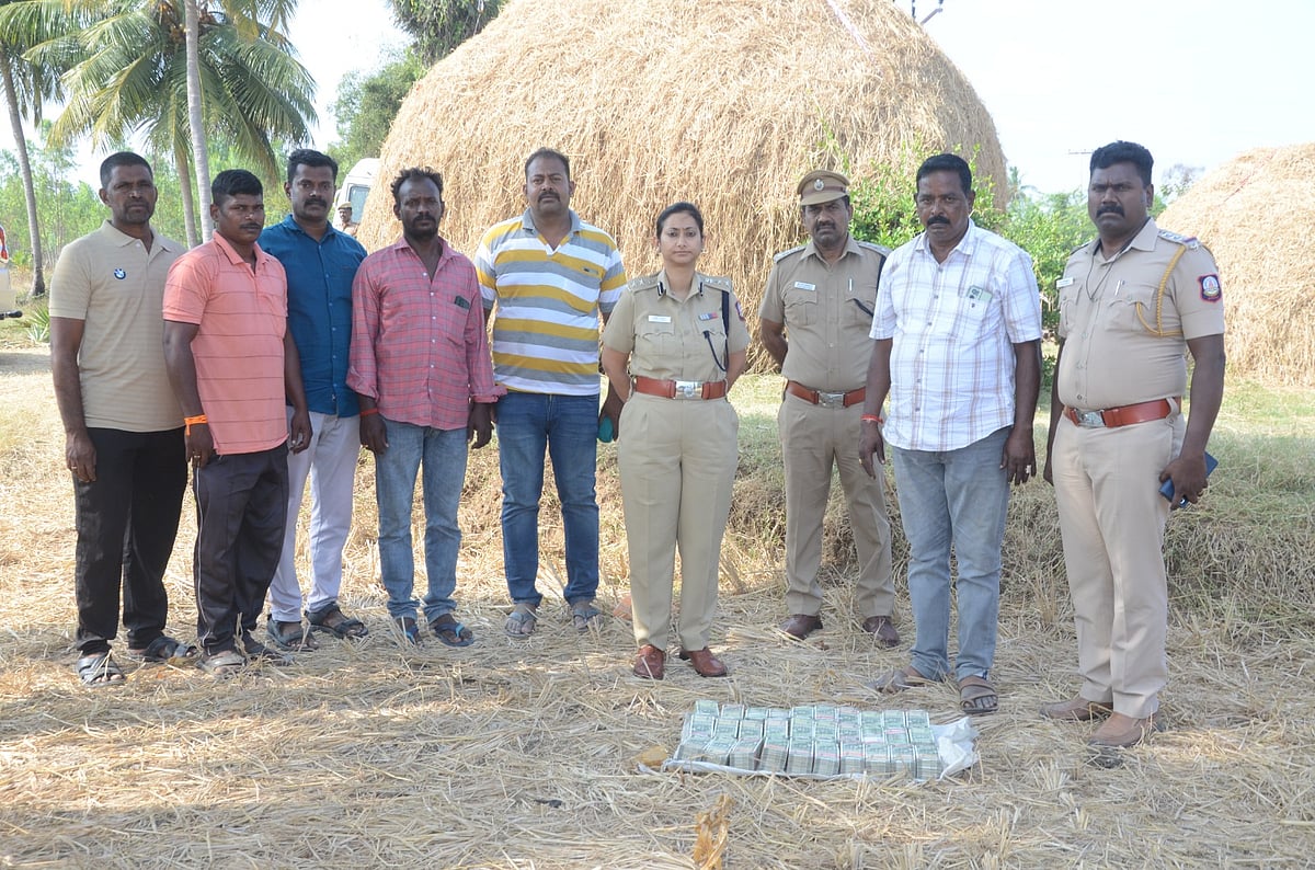 ரூ. 82 லட்சத்தோடு எஸ்கேப்பான டிரைவர்... 48 மணி நேரத்தில் பணத்தை மீட்ட போலீஸ்! - நடந்தது என்ன?